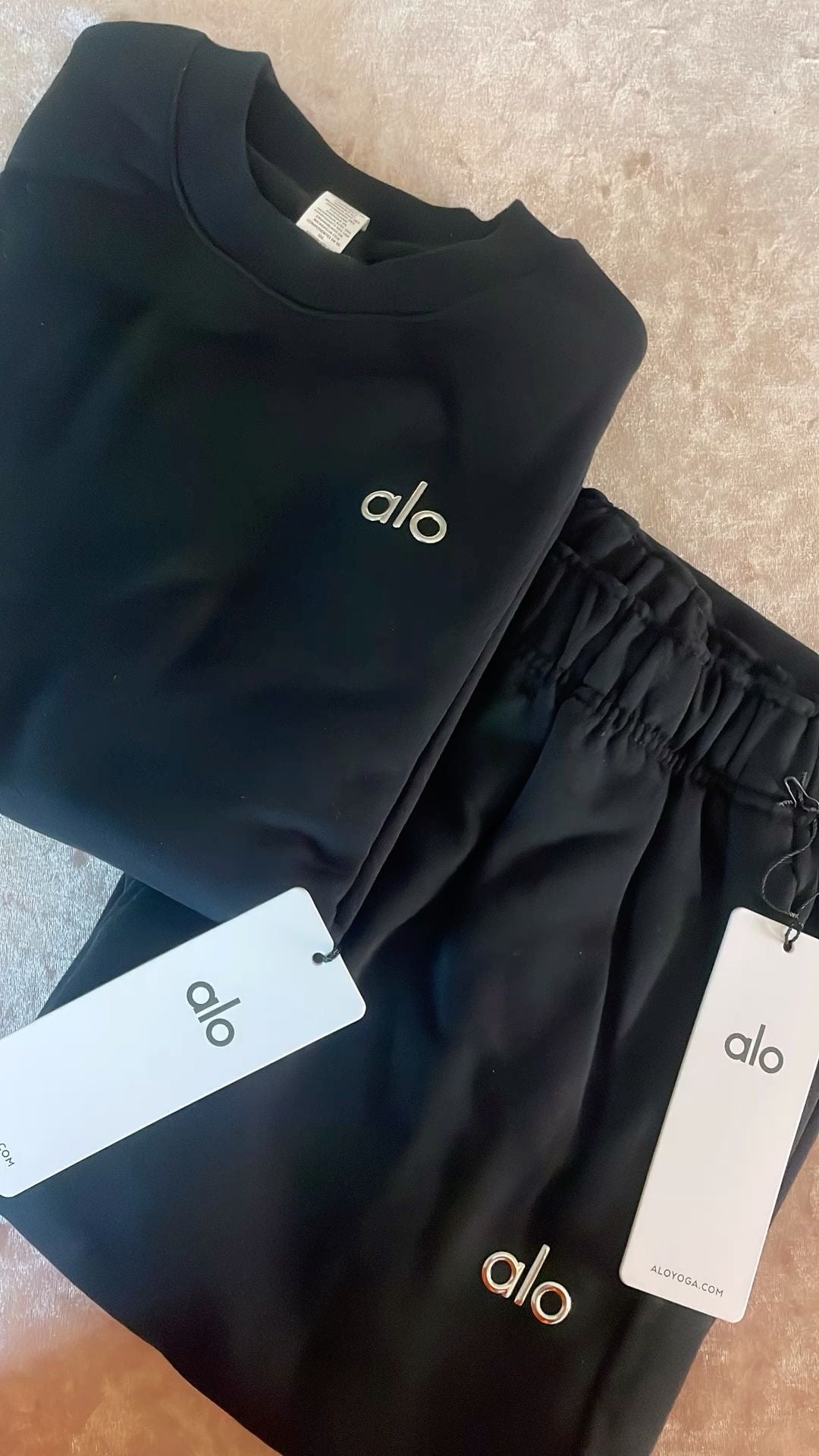 A L O Yoga set