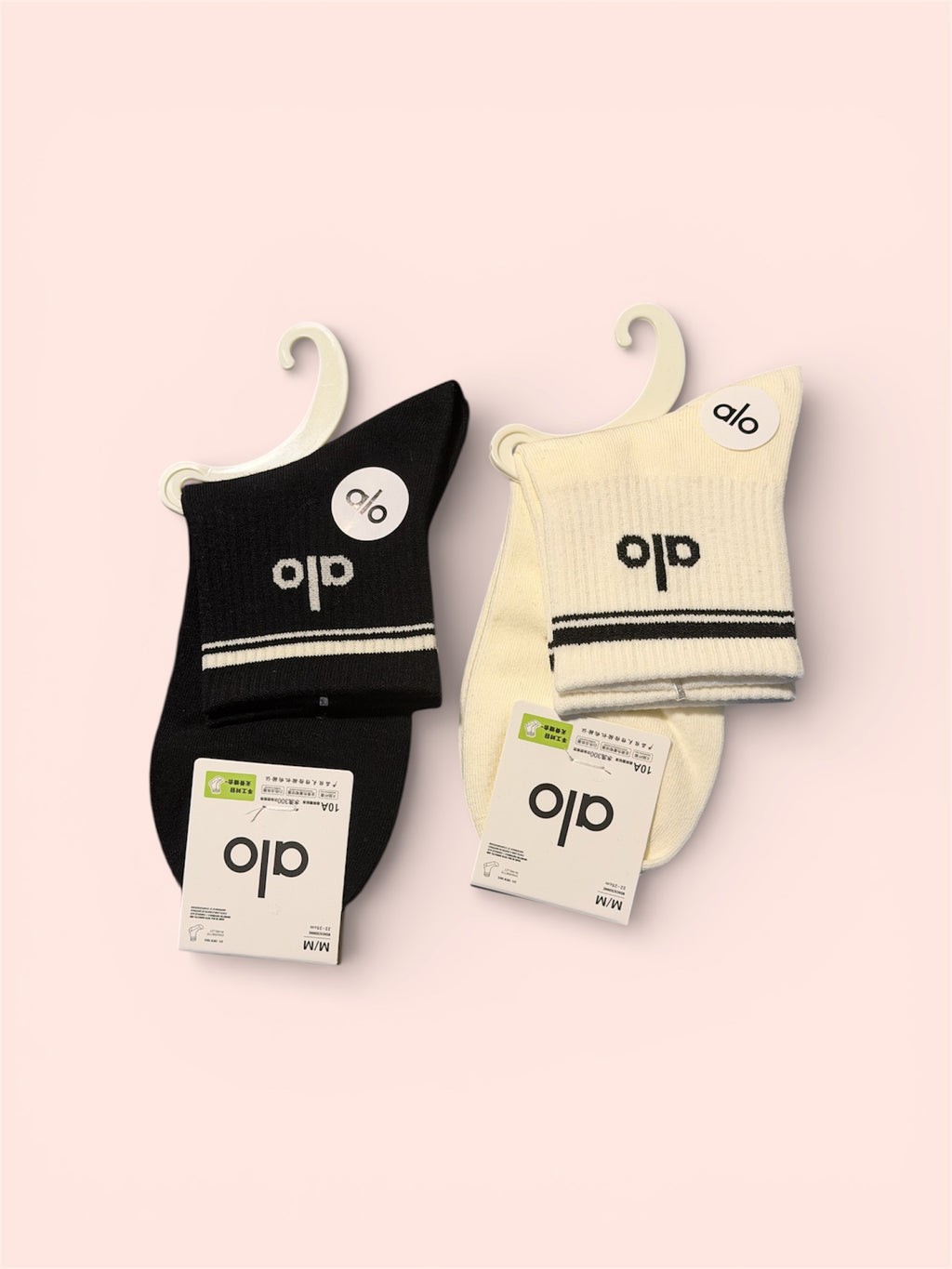 2 pairs Alo-Style Crew Socks