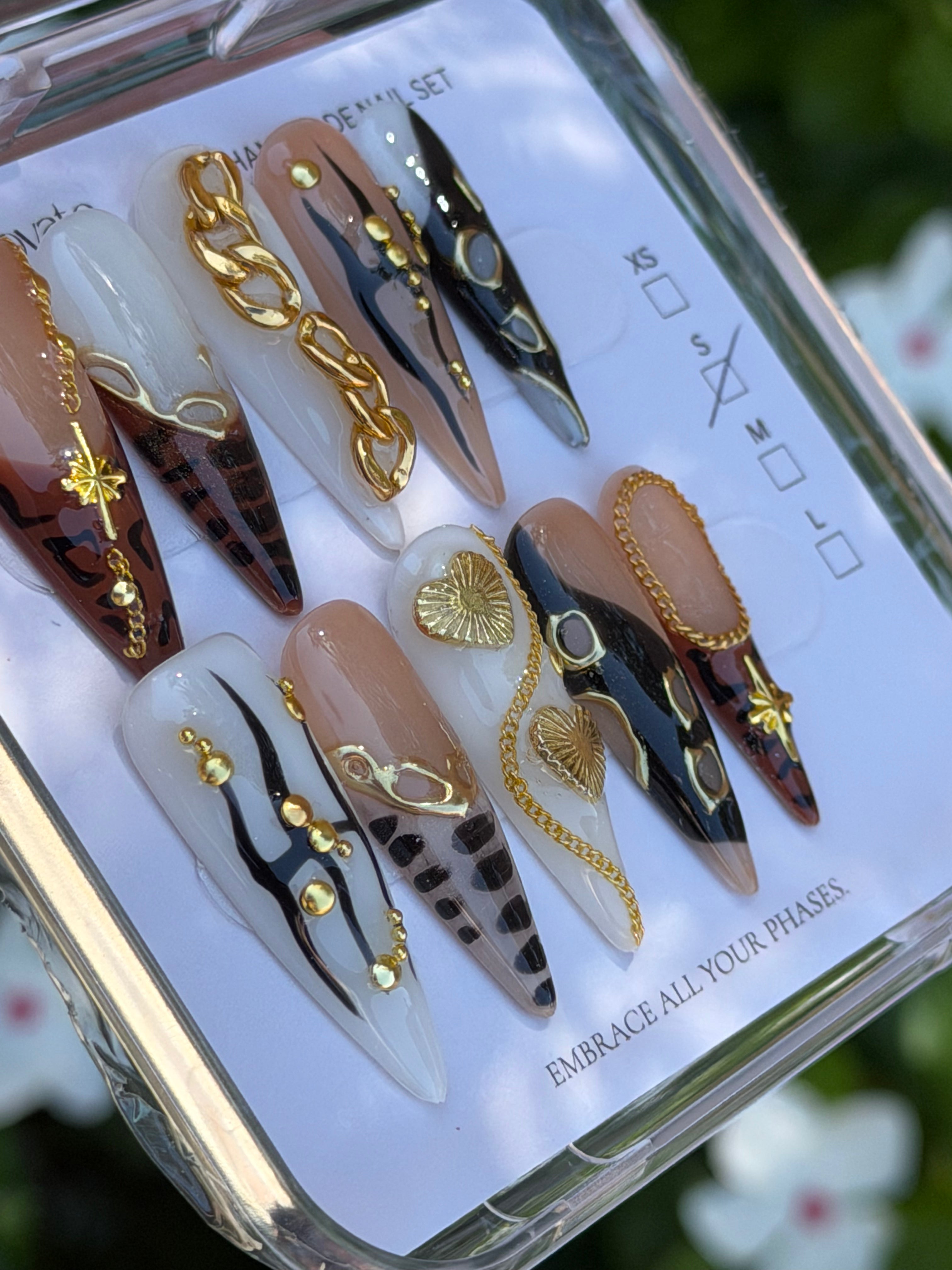 Savage Elegance Nail Set