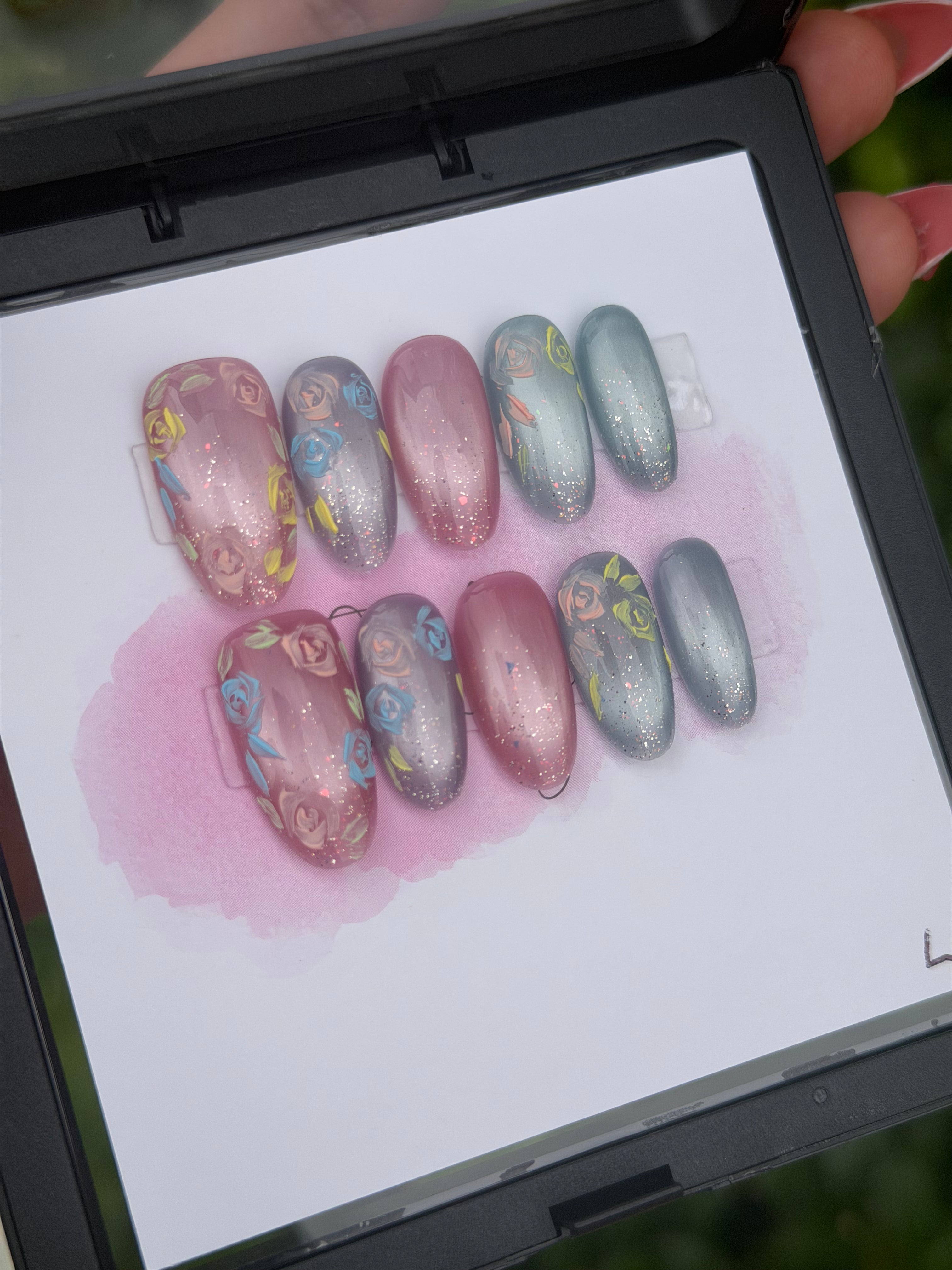 Flower Cat Eye Nails ( Almond shape)