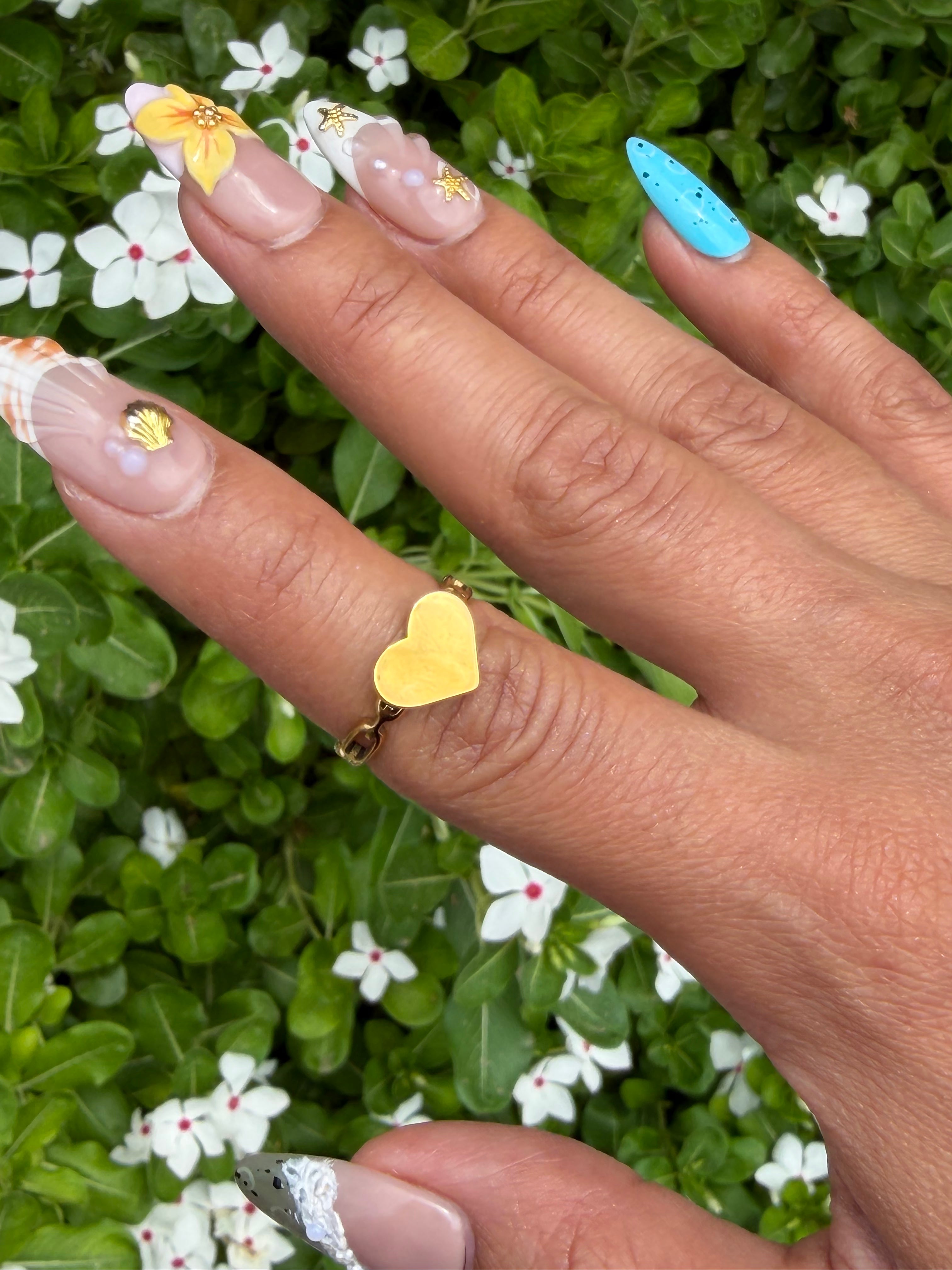 Simple Heart Ring