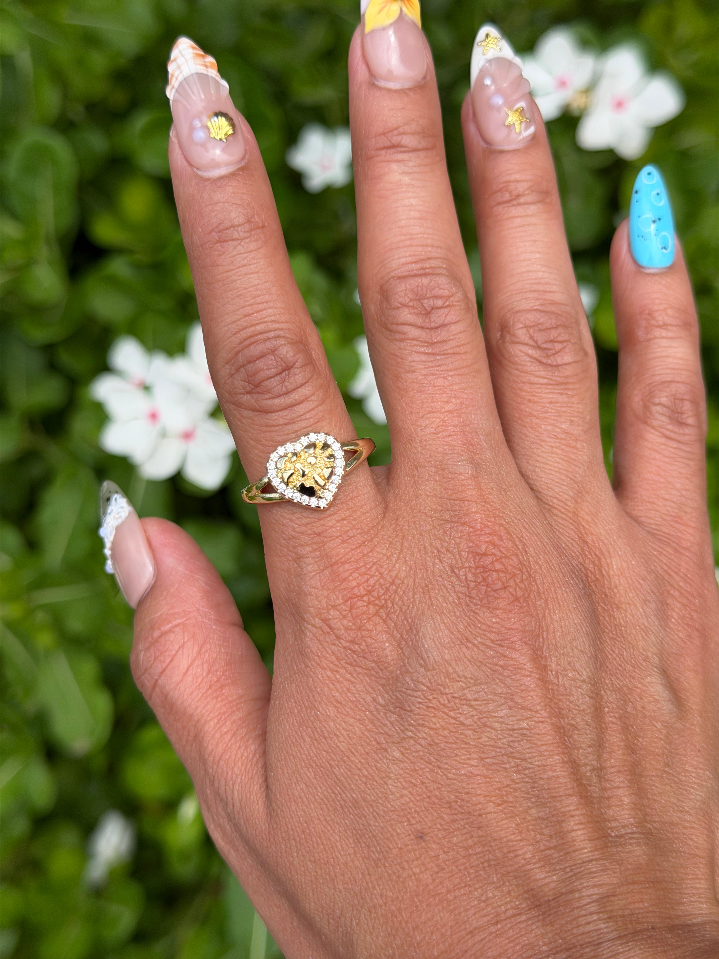 Diamond nugget ring